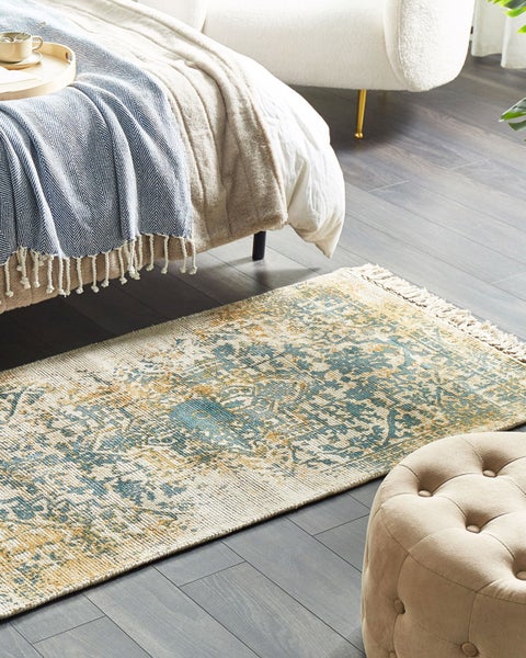 Mehrschichtige Hängeleuchte mit Fransen