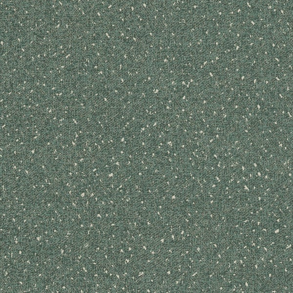 Wohnzimmer mit Sofa, Couchtisch und dunkelblauer Blättertapete