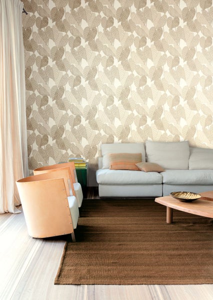 Stapelboxen aus Kunststoff mit Deckeln und blauen Verschlüssen