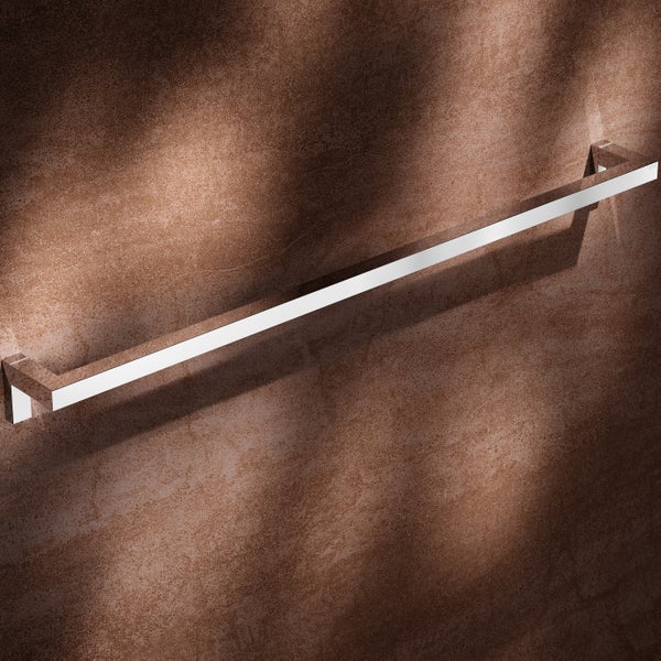 Ein wandmontierter, rechteckiger Handtuchhalter aus Metall für das Badezimmer.