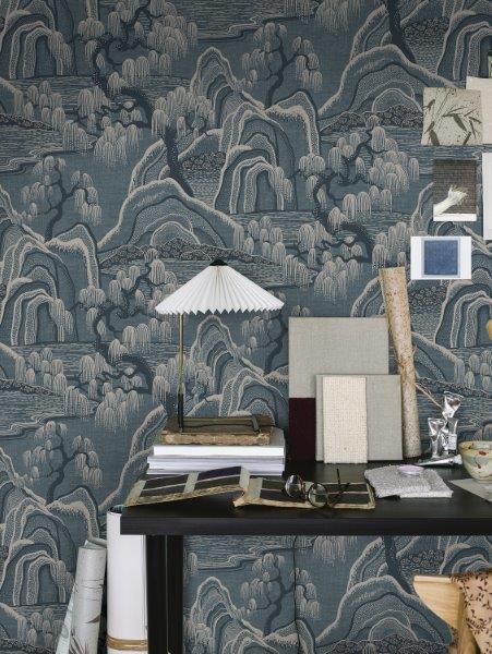 Borastapeter Tapete bewaldete Landschaft Graublau - 53 cm x 10.05 m - 660320