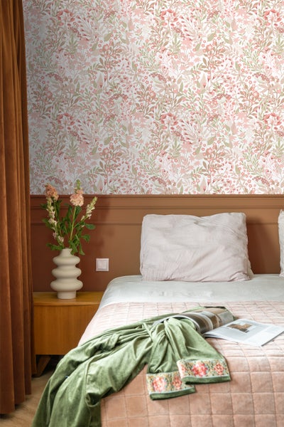 ESTAhome Tapete Feldblumen Graugrün und Rosa - 50 x 900 cm - 131348