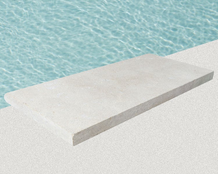 Wohnrausch Kalkstein Poolumrandung Beckenrandstein SUES CREM, 61 x 30 x 3 cm, 1 Rundkante, sandgestrahlt, creme-beige