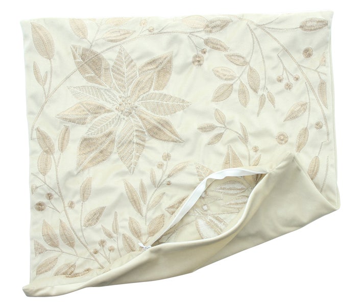 Dekokissen mit Blumenmuster