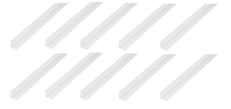 Set von zehn Kunststoff Eckleisten für den Innenausbau und Kantenschutz.