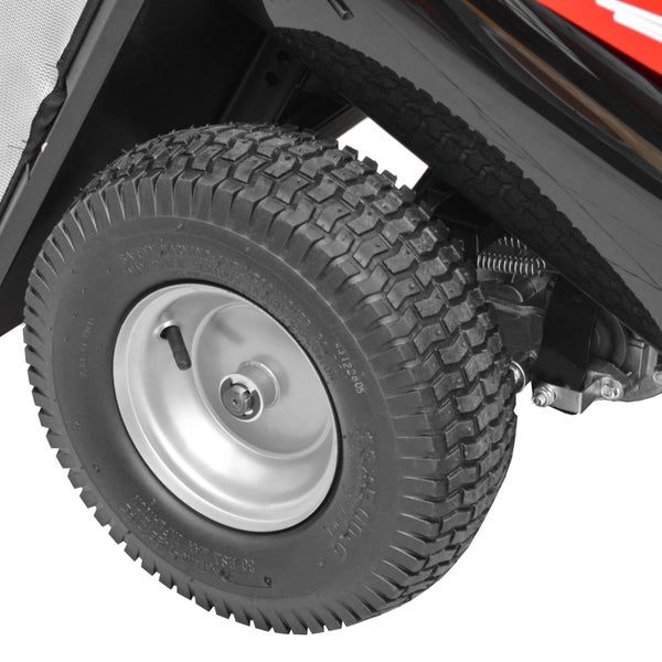 Rad eines Gartenanhängers