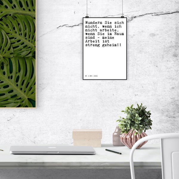 Mr. & Mrs. Panda DIN A4 Poster Wundern Sie sich nicht,... - Weiß