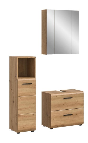 Dreiteiliges Badezimmermöbel-Set in Eichenoptik mit Spiegelschrank, Waschbeckenunterschrank und einem Hochschrank mit schwarzen Griffen.