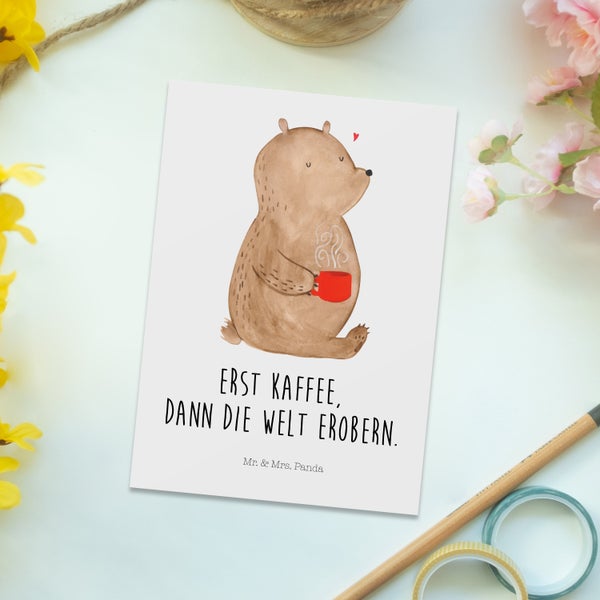 Mr. & Mrs. Panda Postkarte Bär Kaffee - Weiß