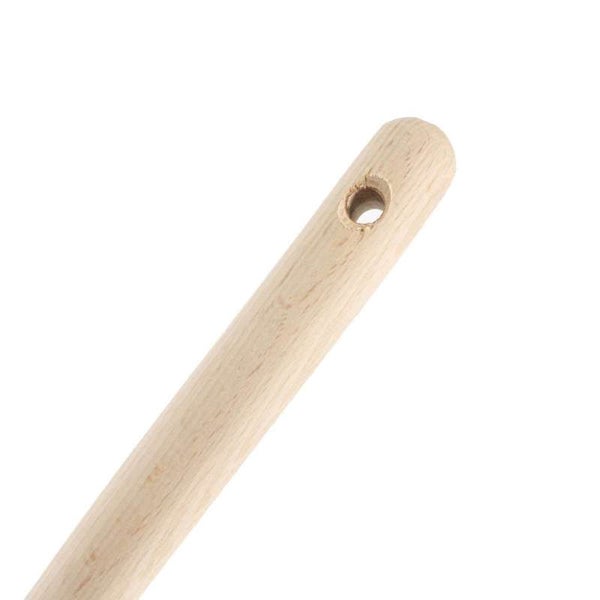 Holzstiel einer Bürste mit Loch