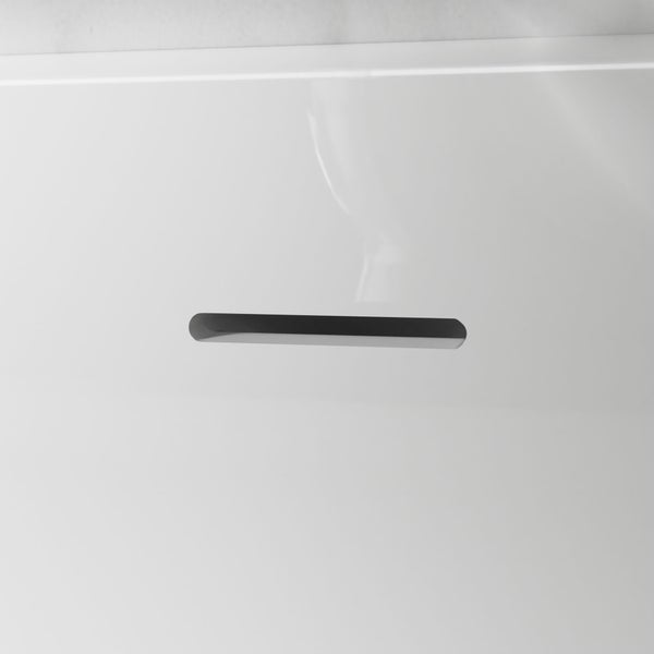 Detailansicht eines Schubladengriffs