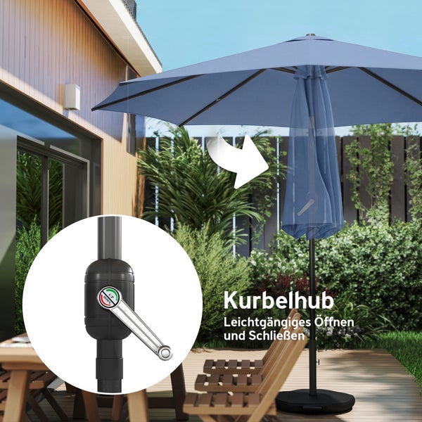 Sonnenschirmständer Grundrahmen mit befüllbarem Sandsack auf einer Holzterrasse im Garten.