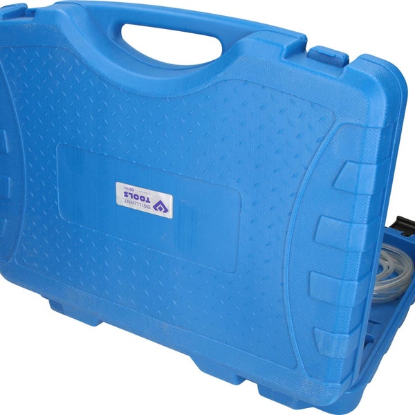 Blauer Werkzeugkoffer aus Kunststoff mit Brilliant Tools Logo