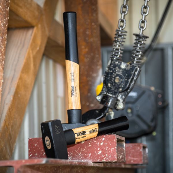 Triuso Fäustel Holzstiel mit Stielschutz 1250g - 1 Stück