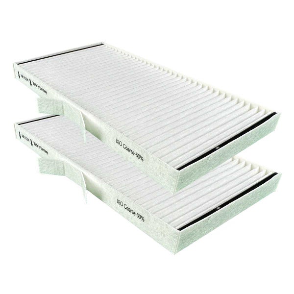 Zwei Innenraumfilter mit der Kennzeichnung ISO Coarse 60%.