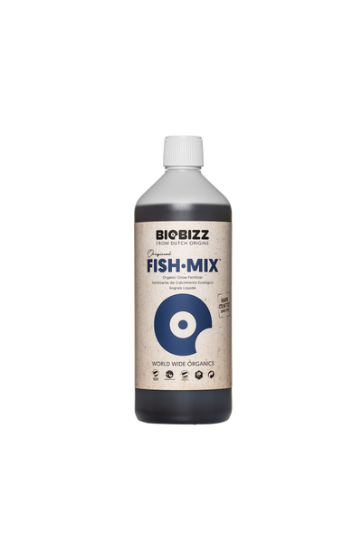 Quadratisches Dekokissen mit Fellstruktur