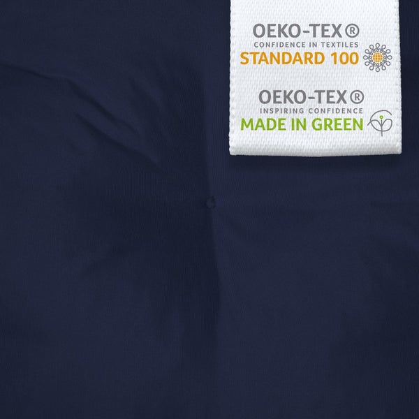 Oeko-Tex Standard 100 und Made in Green Siegel für schadstoffgeprüfte Textilien und nachhaltige Produktion.