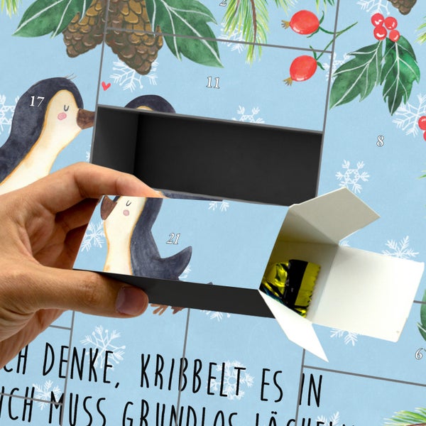 Mr. & Mrs. Panda Befüllbarer Adventskalender Pinguine Kuss - Blau Pastell