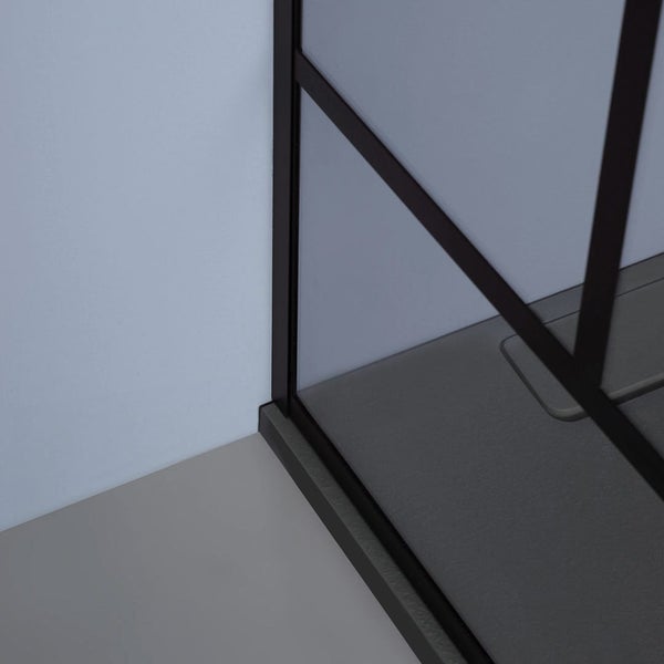 100 cm begehbare Wand aus Klarglas und mattschwarzer Struktur