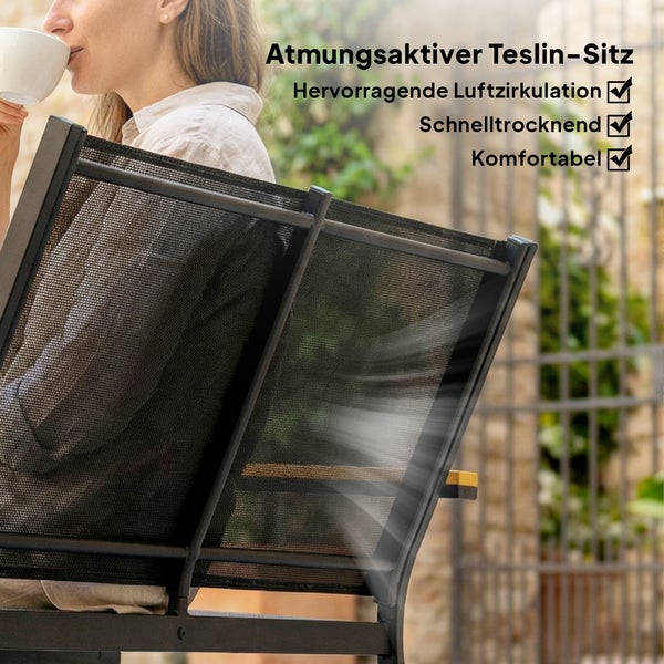 Atmungsaktive Gartenbank mit Teslin-Gewebe für hervorragende Luftzirkulation, schnelltrocknend und komfortabel.