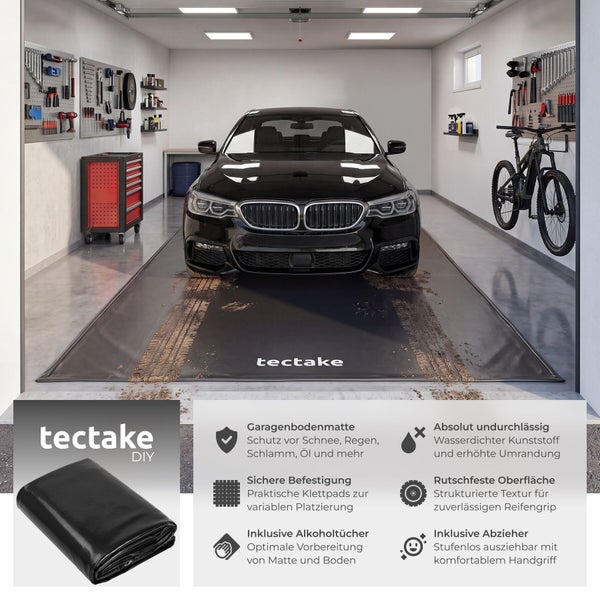 tectake Logo. Garagenbodenmatte aus wasserdichtem Kunststoff in einer organisierten Garage unter einem Auto mit Zubehör für Reinigung und Fixierung.