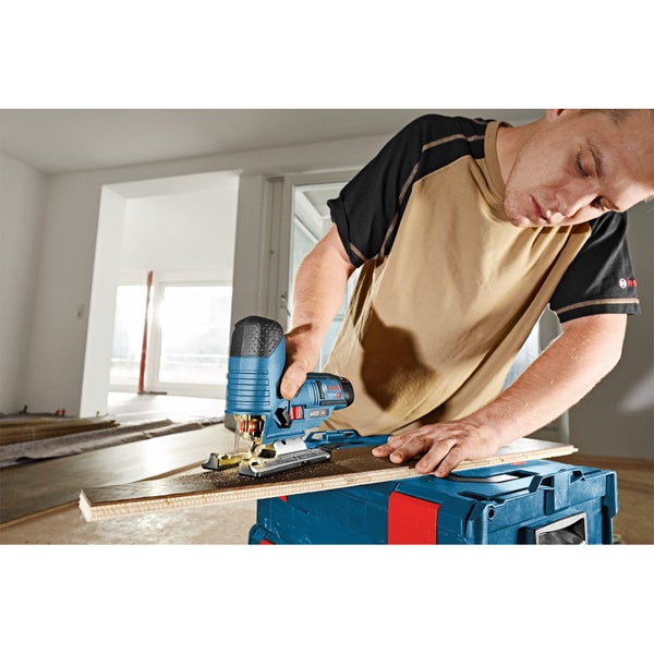 Bosch Akku-Stichsäge GST 12V-70 / 2x 3,0 Ah Akku + Ladegerät im Softbag