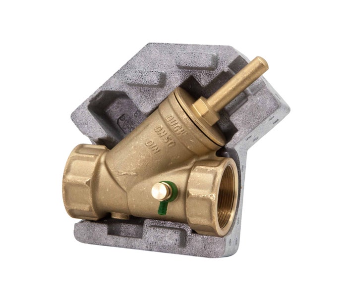 Messing KFR-Ventil DN 50 mit Entleerungsventil in einer grauen Dämmschale aus Schaumstoff.