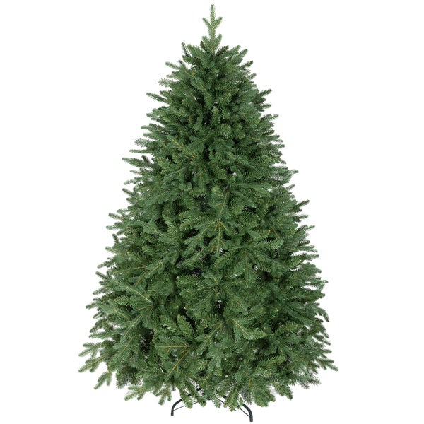 Künstlicher Weihnachtsbaum mit dichten grünen Nadeln und einem Metallständer.