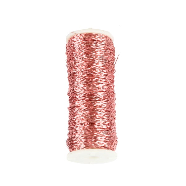 Bouillondraht auf Kunststoffspule, roségoldfarben.