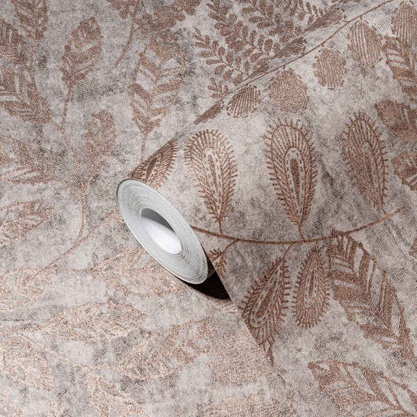 Nahaufnahme einer grauen Tapete mit Blattmuster