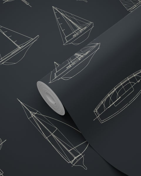 Tapetenrolle mit Segelboot-Muster und nautischem Design aus Linienzeichnungen.