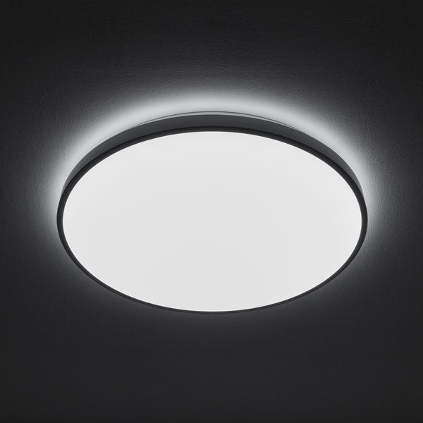 Runde LED Deckenleuchte mit Hinterleuchtungseffekt.
