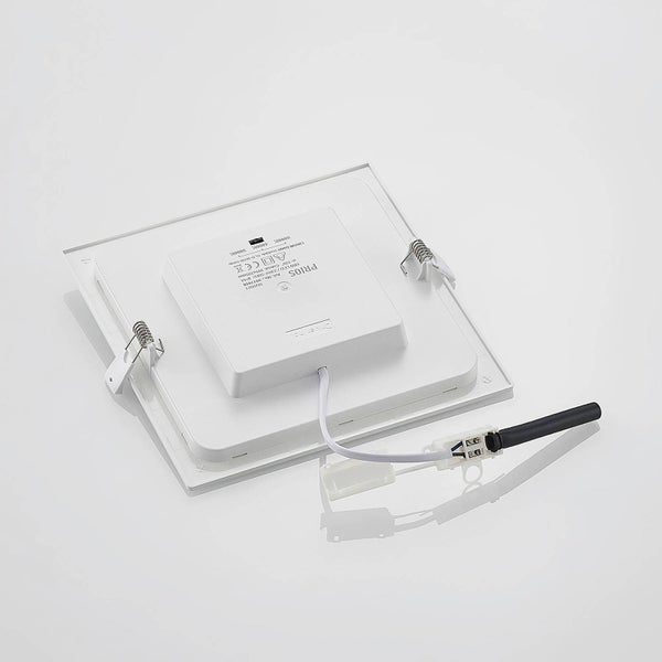 Quadratisches Prios LED-Panel für Einbaumontage in der Rückansicht mit Montagefedern und Anschlusskabel.