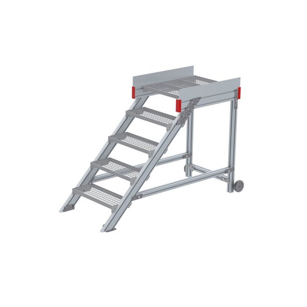 Mobile Podesttreppe aus Aluminium mit vier Stufen aus Gitterrost, einer Arbeitsplattform mit seitlichem Schutz und Rollen.