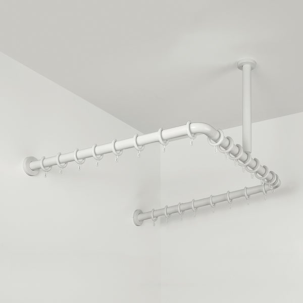 U-förmige Duschvorhangstange in Weiß, Wand- und Deckenmontage, inklusive Vorhangringen mit Haken.