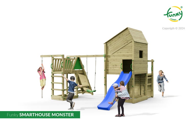Holz-Spielhaus Funky Combo SMARTHOUSE MONSTER mit Rutsche, Schaukel, Kletterseil und Leiter. Kinder spielen auf dem Klettergerüst.
