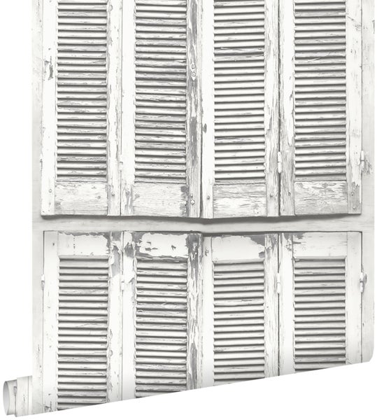 ESTAhome Tapete verwitterte, französische, vintage Fensterläden Hellgrau und Weiß - 53 cm x 10,05 m - 138882