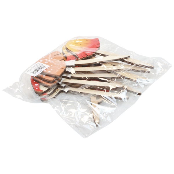 Verpackung mit Holzfiguren, darunter Pilze und ein Vogel