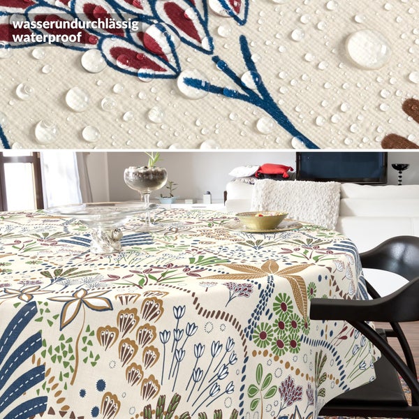 Runde, wasserdichte Tischdecke mit floralem Muster in einem hellen Wohnzimmer.