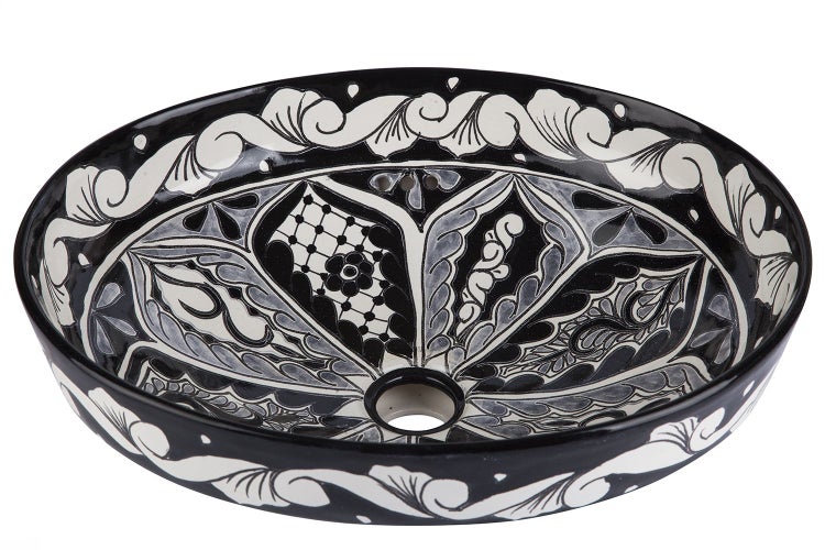 Waschbecken aus Keramik mit Muster