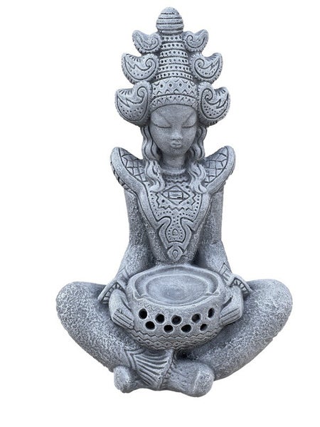 Gartenfigur Buddha als Windlicht aus Stein, sitzend mit Schale für Dekoration oder Licht, witterungsbeständige Dekofigur für den Außenbereich.