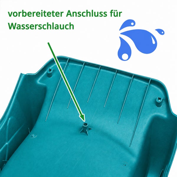 Vorbereiteter Anschluss für einen Wasserschlauch an einer Rutsche.