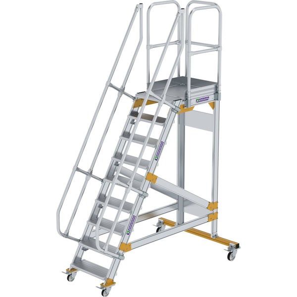 Mobile Plattformtreppe aus Aluminium mit sieben Stufen, beidseitigem Handlauf, Sicherheitsgeländer und vier Lenkrollen.