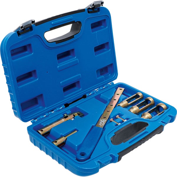 Rohrausdrücker mit blauem Griff und drei Rohrhülsen