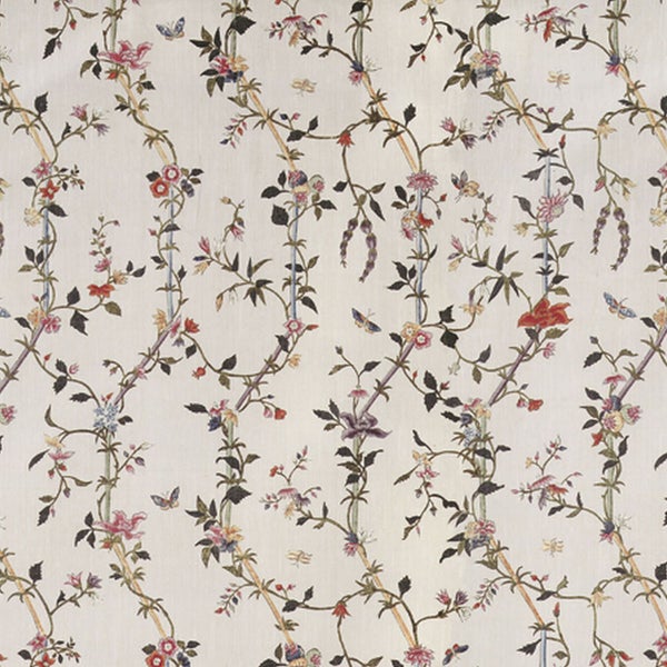 Stoff mit Blumen- und Schmetterlingsmuster