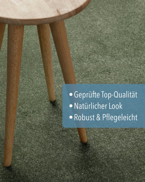 Strukturierter Teppichboden mit Holzschemel. Geprüfte Top-Qualität, natürlicher Look, robust und pflegeleicht.