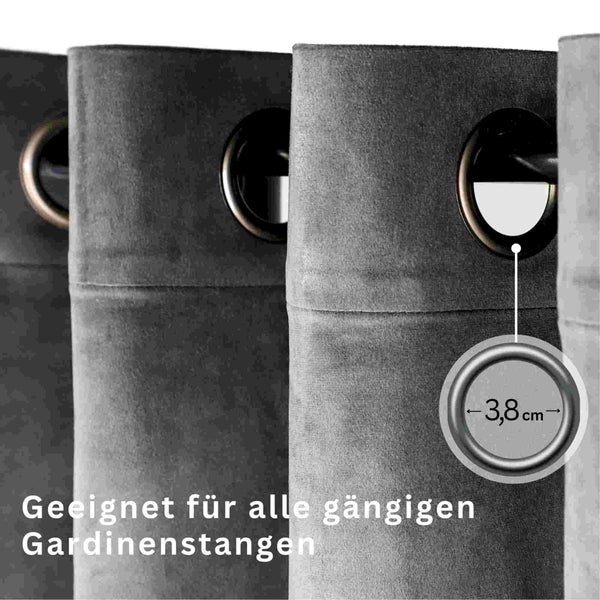 Gardine mit Ösenaufhängung und Durchmesserangabe