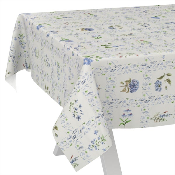 Rechteckige Tischdecke mit blauem Blumenmuster, Hortensien und Wiesenblumen.