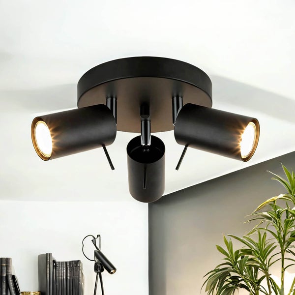 Schwarze Deckenleuchte mit drei Strahlern