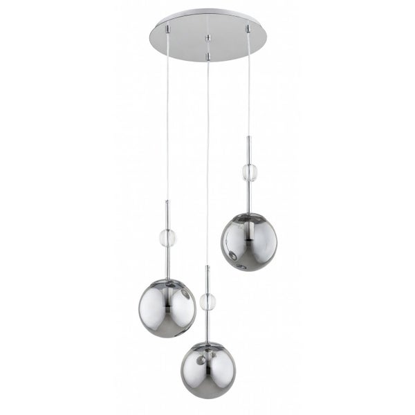 Moderne dreiflammige Pendelleuchte mit kugelformigen Glasschirmen und metallischer Aufhängung.